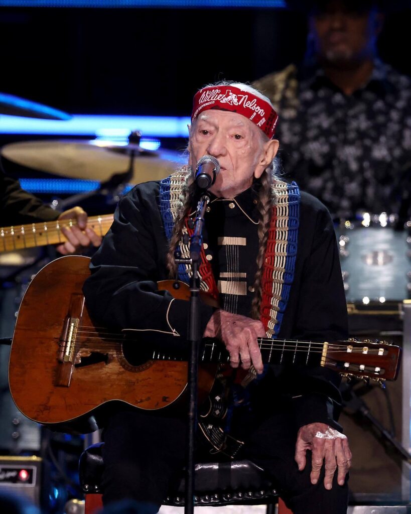 How Old Is Willie Nelson? The Age of This Iconic Music Star!