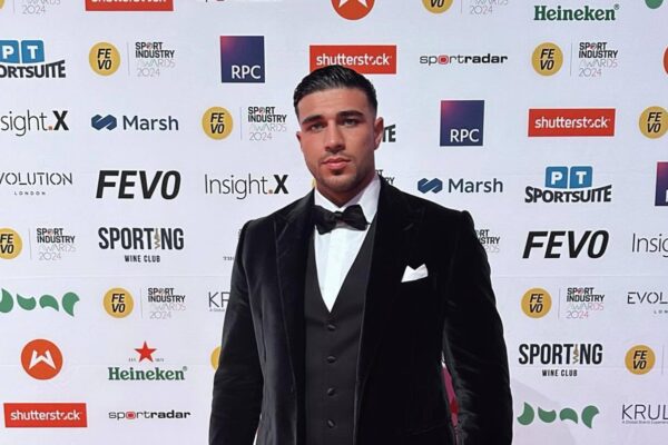 Tommy Fury Height: The Exact Height of the Boxing Star